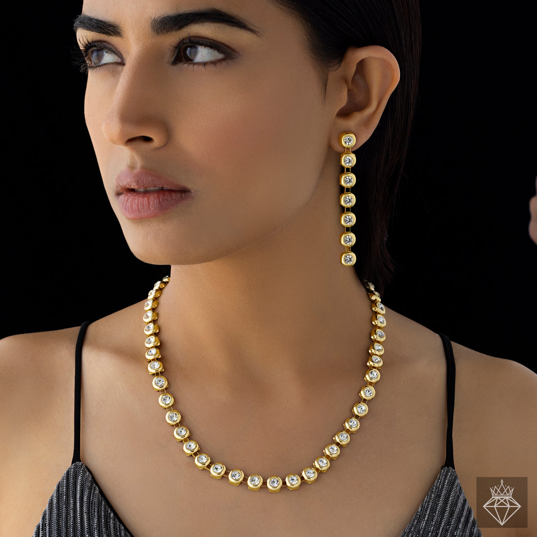 PRAO Anti-Tarnish AD Necklace Set With Earrings
