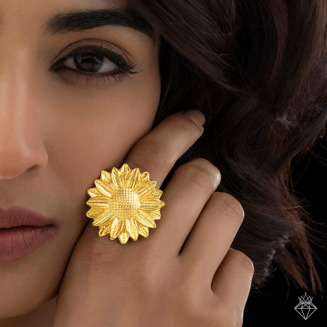PRAO Anti-Tarnish Golden Flower Ring (Adjustable Size)