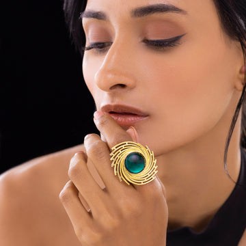 PRAO Anti-Tarnish Galaxy Green Cabochon Cocktail Ring