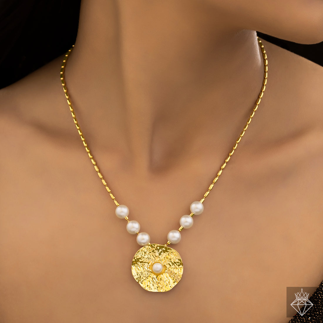 PRAO Anti-Tarnish Necklace Set With Earrings