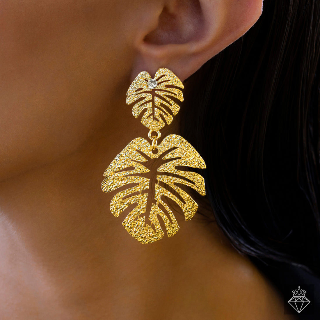 PRAO Anti-Tarnish Golden Palm Leaf Dangler Earrings