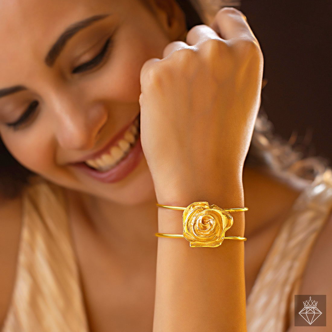 PRAO Anti-Tarnish Golden Rose Bracelet (Adjustable Size)