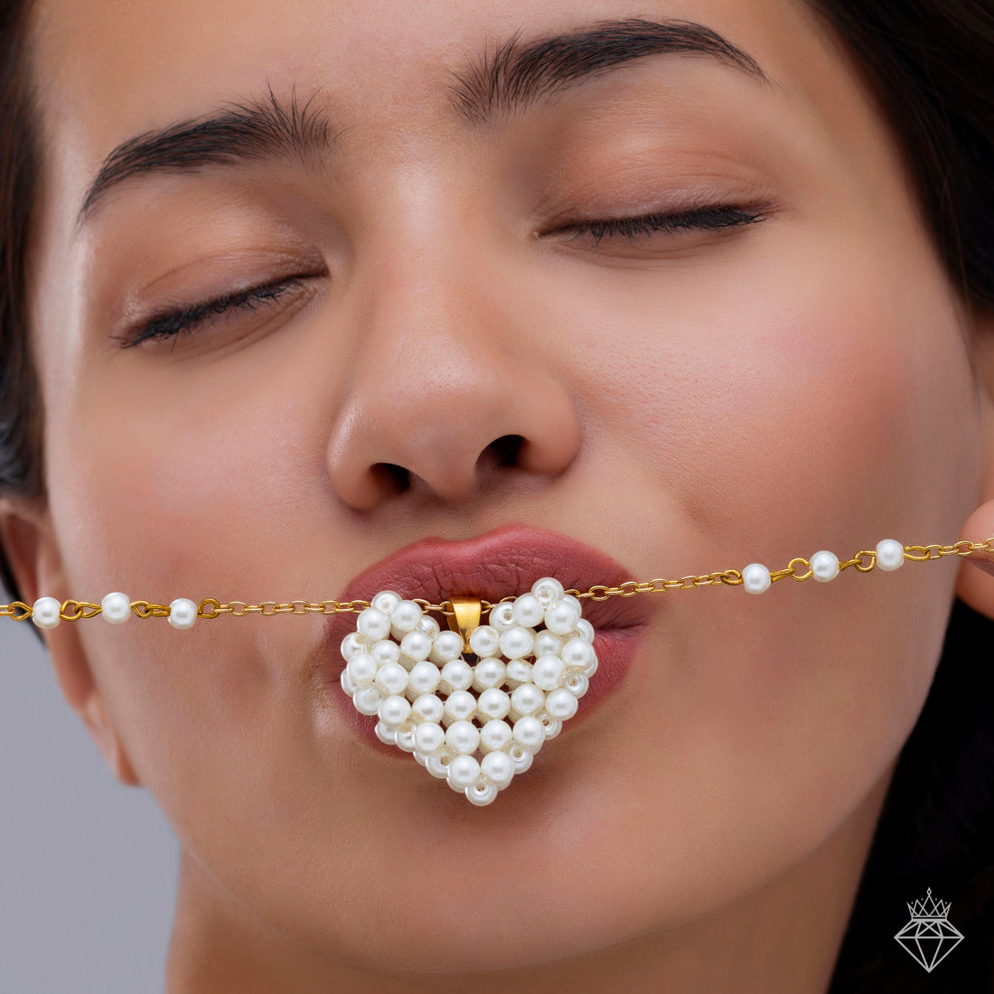 PRAO Anti-Tarnish Pearl Heart Necklace