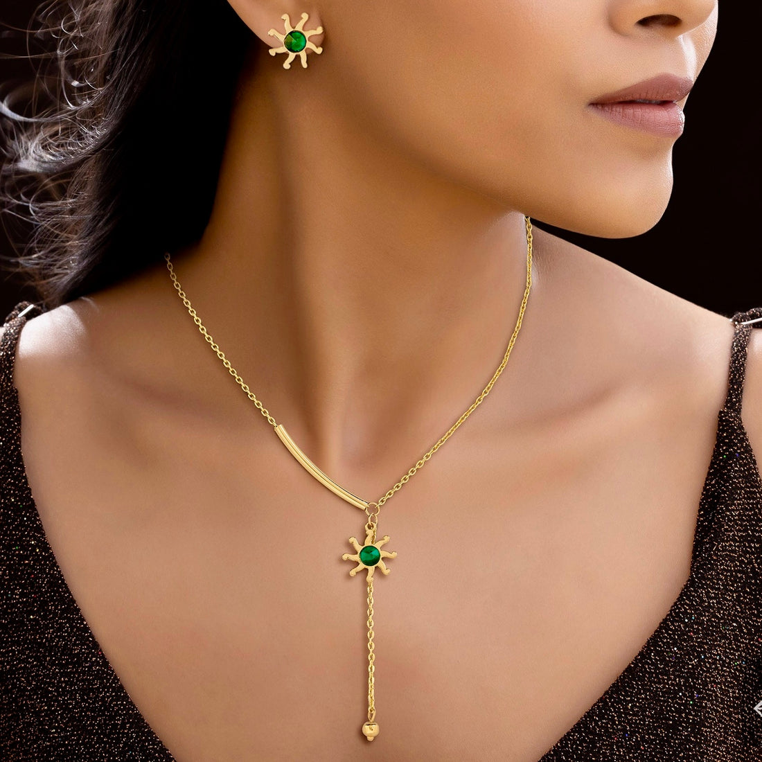 PRAO Anti-Tarnish Golden Necklace Set With Earrings