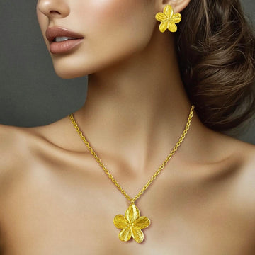 PRAO Anti-Tarnish Lily Flower Necklace Set With Earrings✨