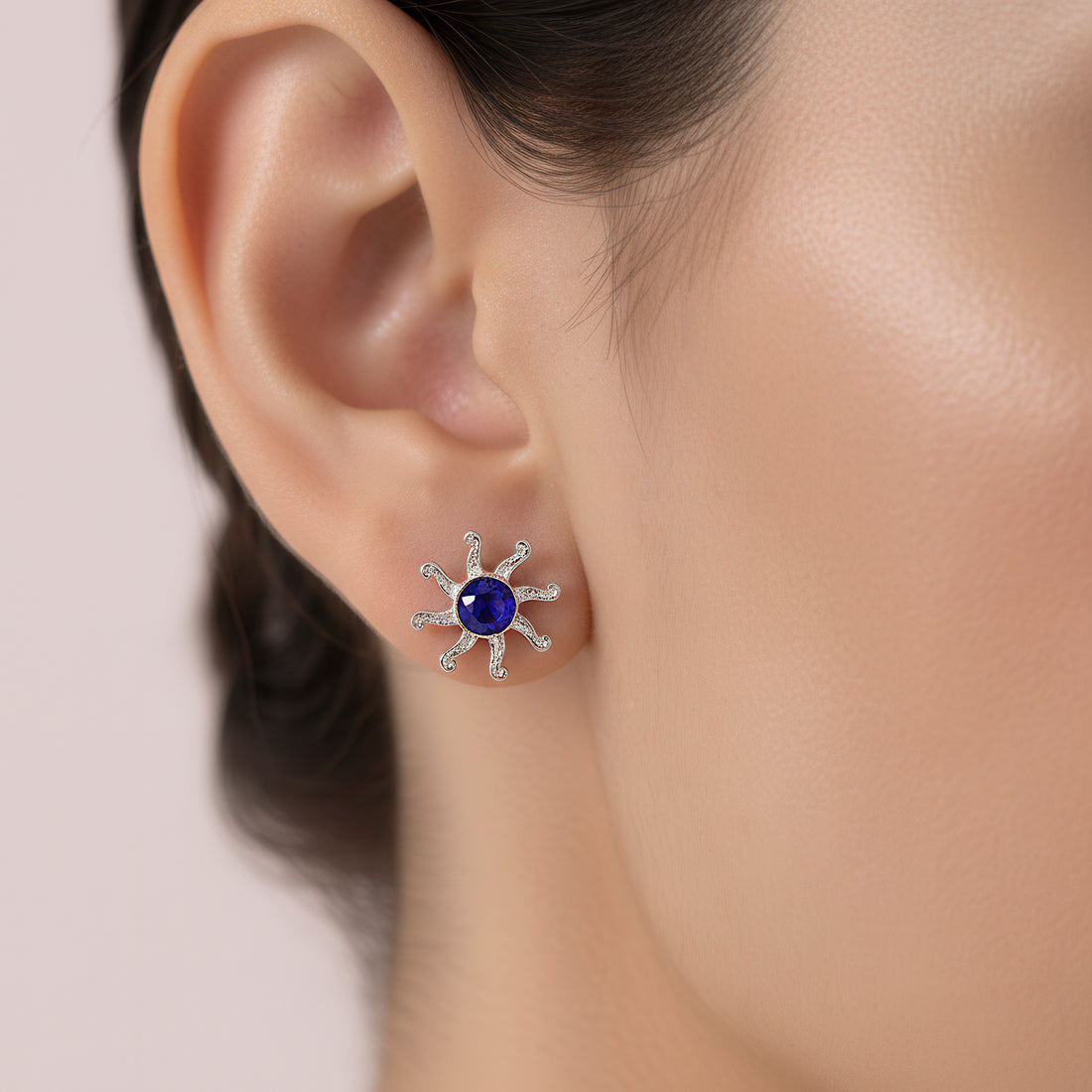 PRAO Anti-Tarnish Miniature Crystal Studded Sun Pendant Necklace