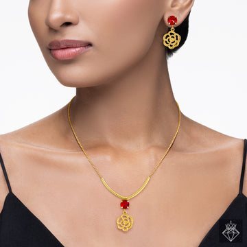 PRAO Anti-Tarnish Flower Necklace Set With Earrings