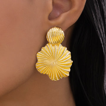 PRAO Anti-Tarnish Conch Shell Dangles with Round Tops