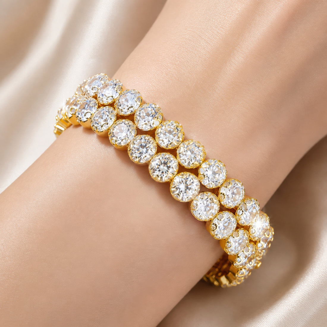 PRAO Bracelet Anti-Tarnish Crystal-Encrusted Spiral Charm (Adjustable Size)