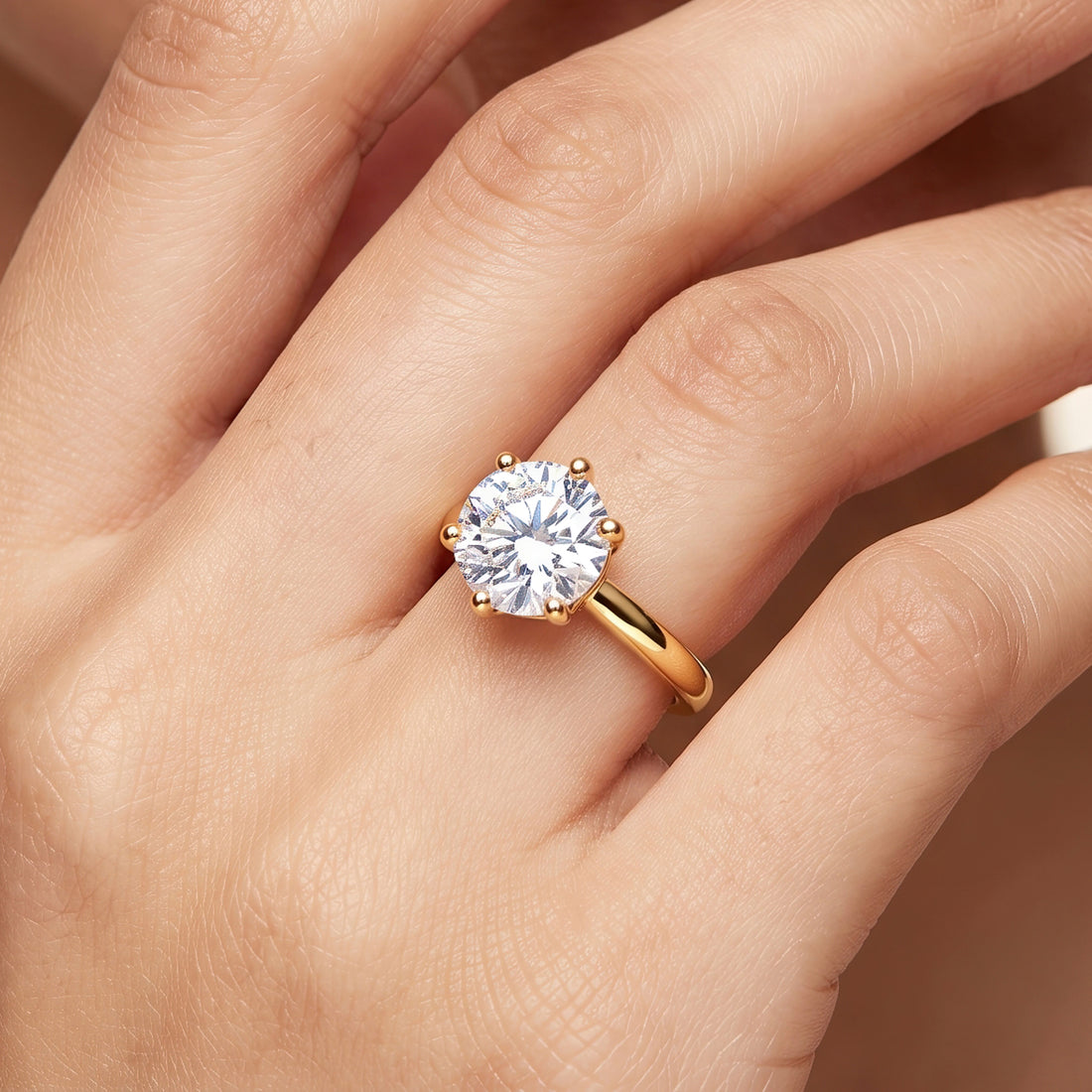 PRAO Ring Anti-Tarnish Solitaire Crystal (Adjustable Size)