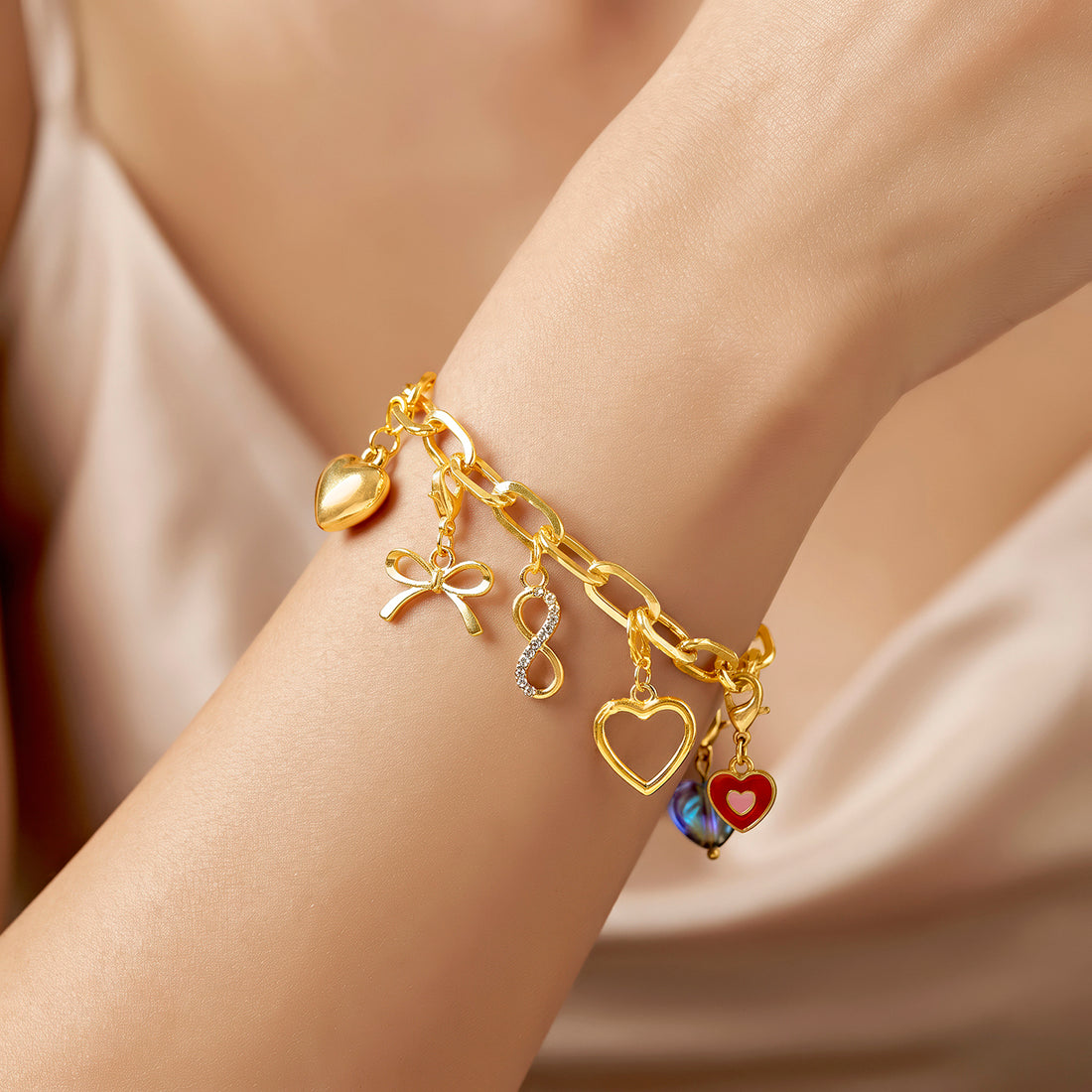 PRAO Bracelet Anti-Tarnish Heart Charms (Adjustable Size)