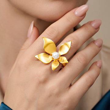 PRAO Ring Anti-Tarnish Gold Plated Floral Pearl (Adjustable Size)