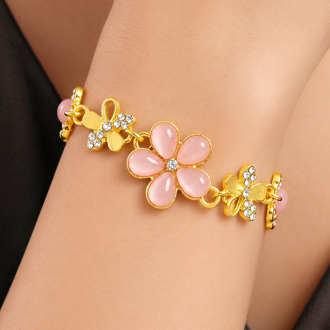 PRAO Bracelet Anti-Tarnish Pink Stone Floral Teardrop (Adjustable Size)