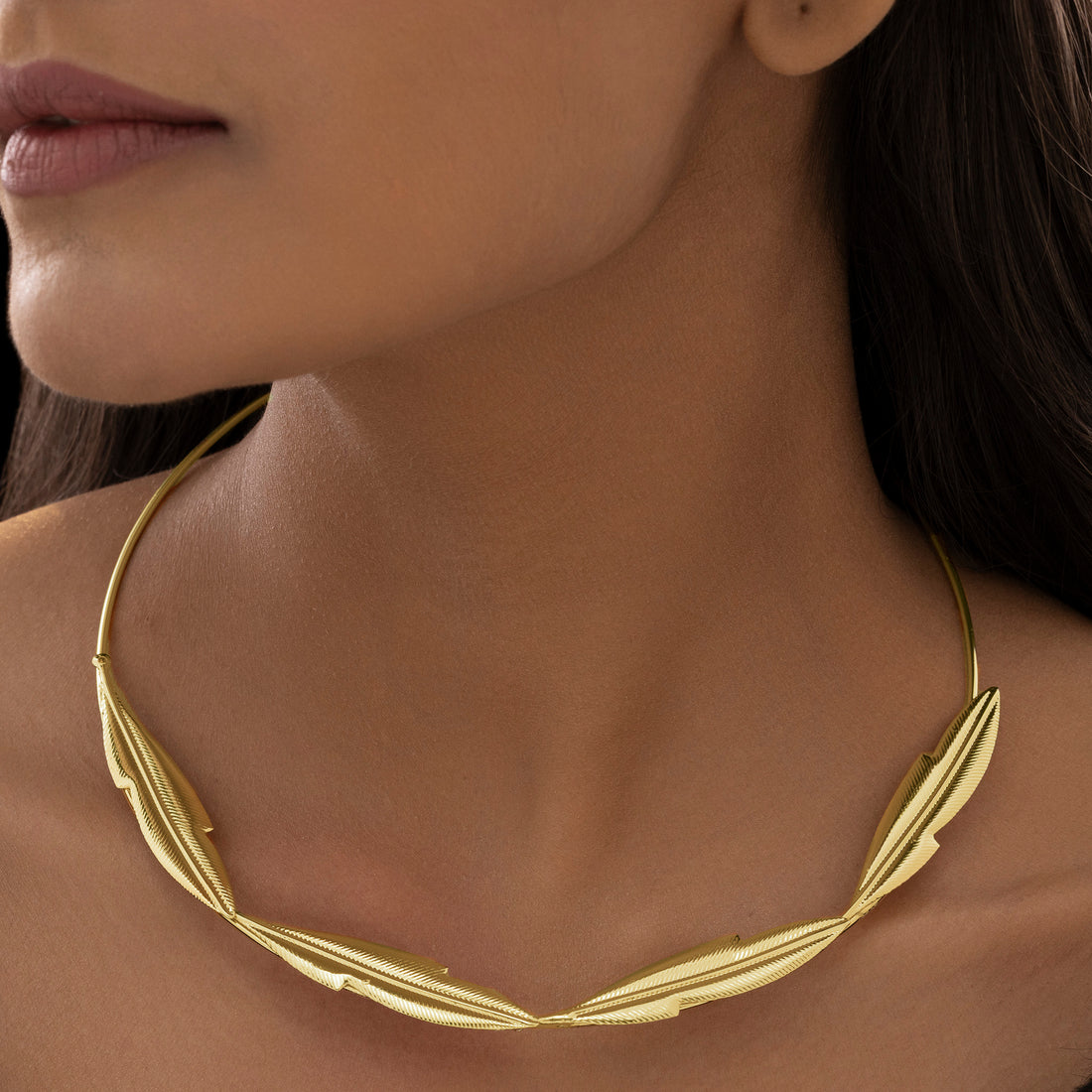 PRAO Anti-Tarnish Golden Leaf Hasli Necklace