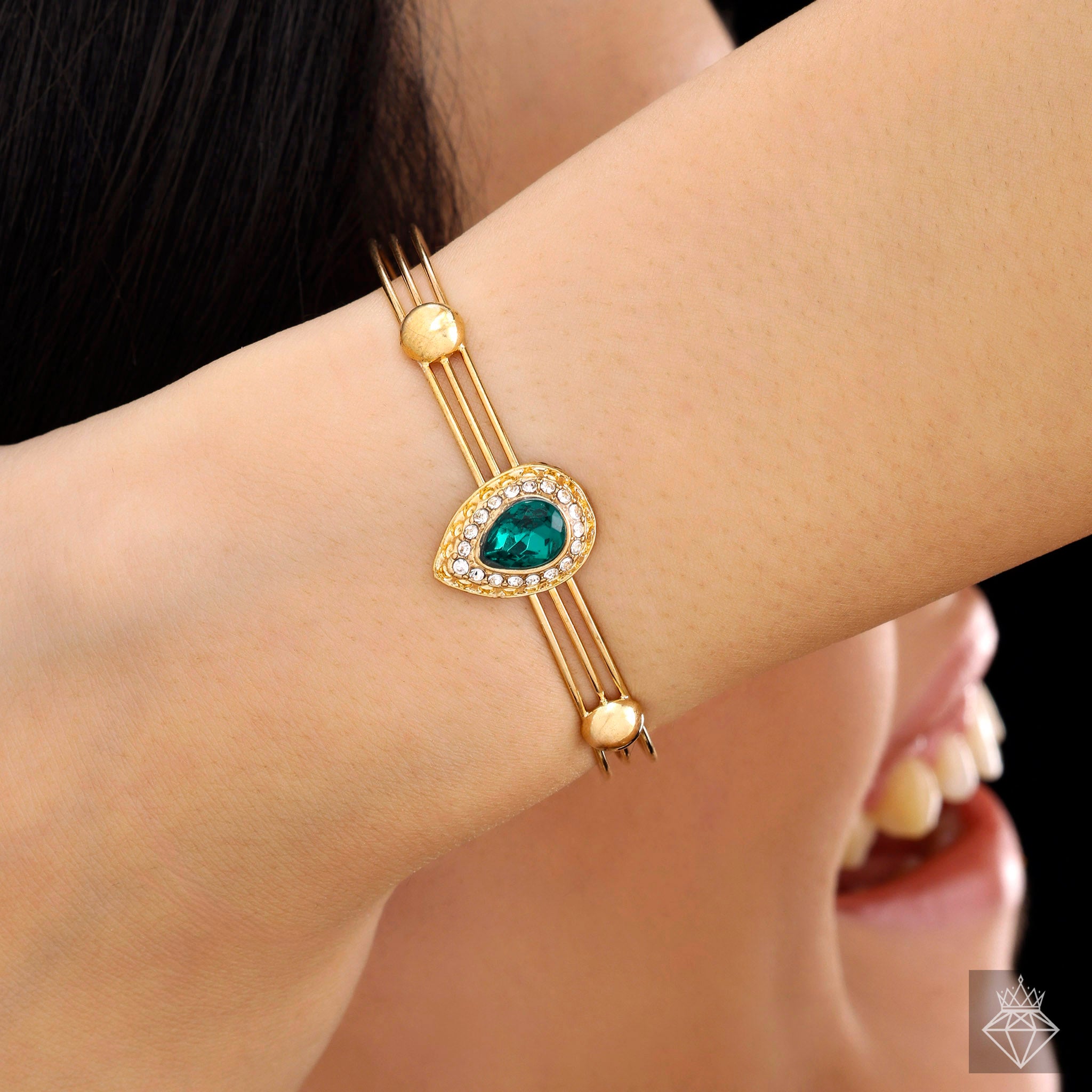 Anti-Tarnish Drop Cut Emerald Bracelet By PRAO