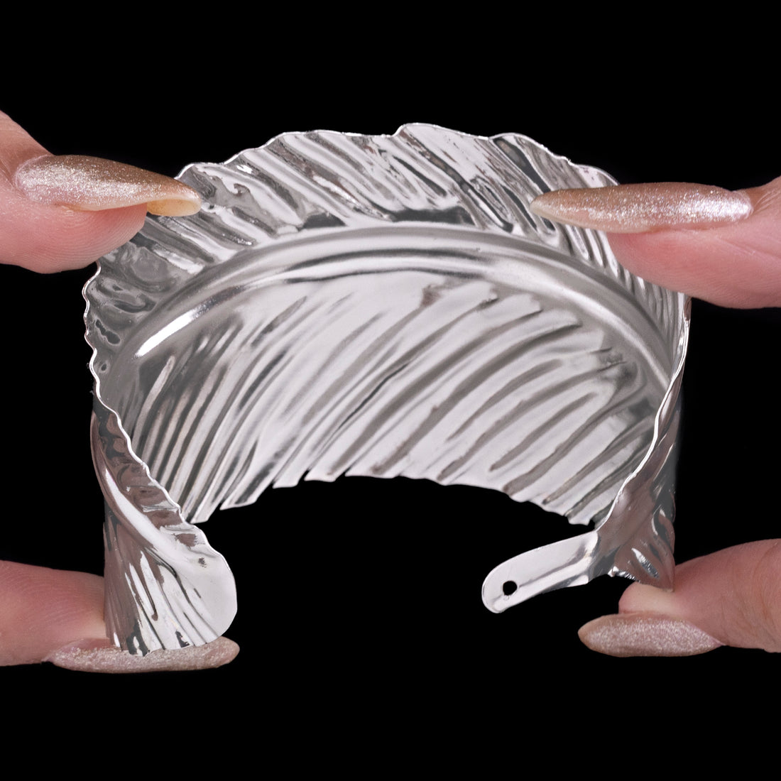 PRAO Anti-Tarnish Silver Leaf Bangle Bracelet (Adjustable Size)