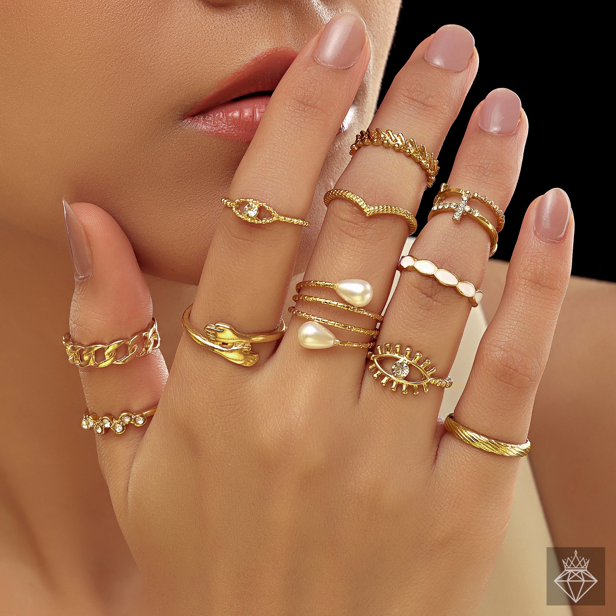 11 Anti-Tarnish Crystal Rings✨ Gold Plated