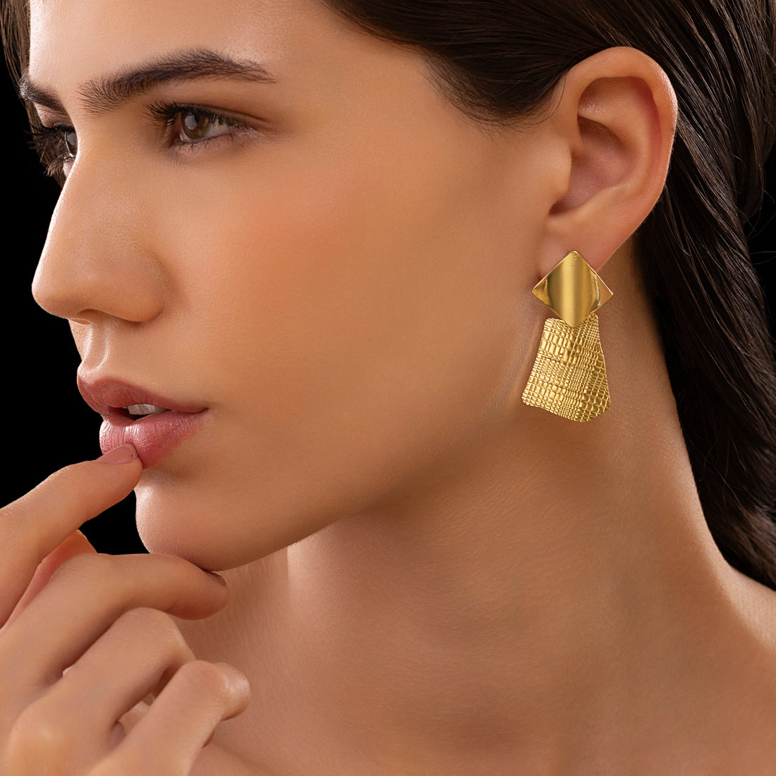 PRAO Anti-Tarnish Textured & Plain Abstract Dangles