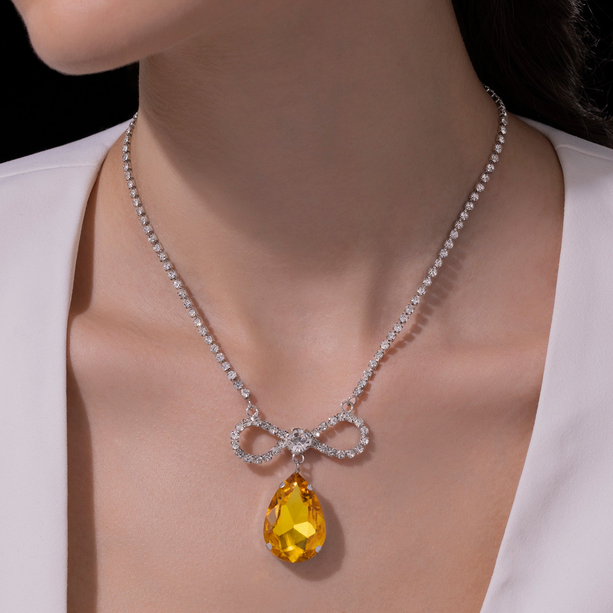 PRAO Anti-Tarnish Infinity Bow & Oversized Drop Pendant Necklace