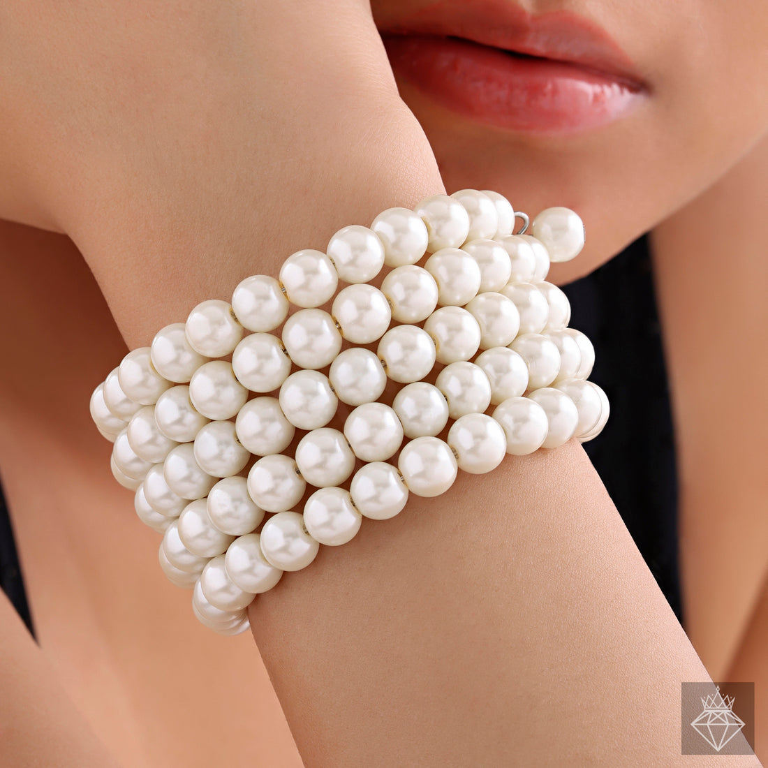 PRAO Multilayered Spiral Pearl Bracelet✨