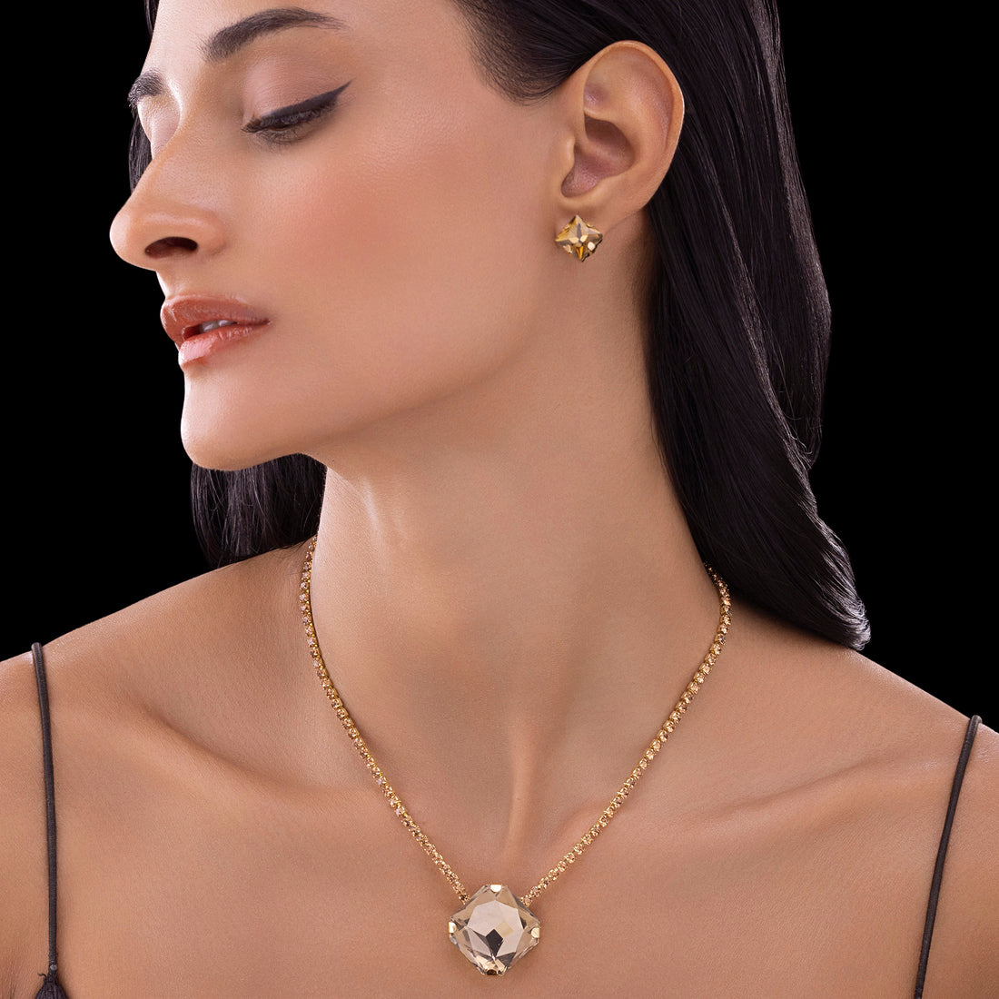 PRAO Anti-Tarnish Rhinestone Chain Pendant Necklace Set With Earrings