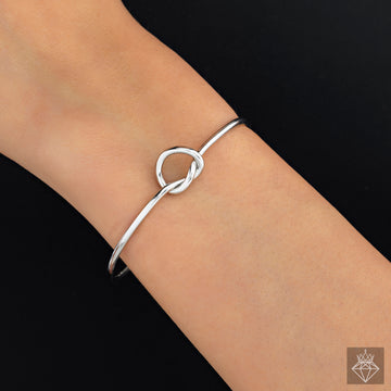 PRAO Exquisite Knotted Loop Bangle Bracelet In Silver