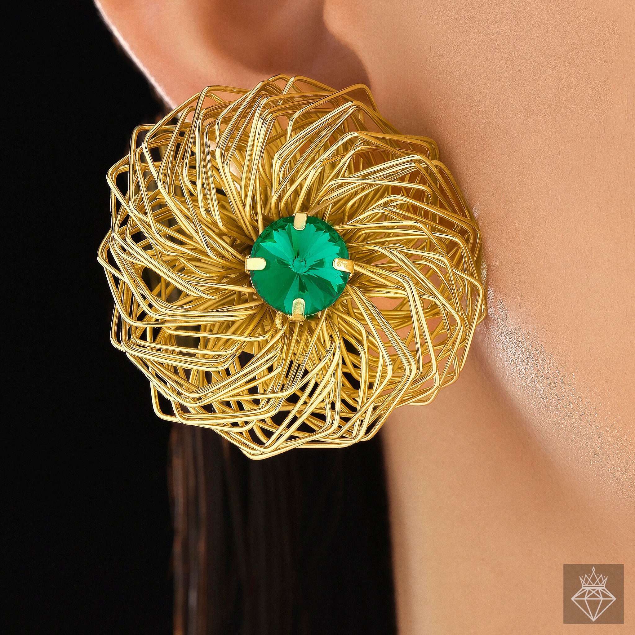 Anti-Tarnish Nest-Inspired Statement Earrings With Emerald Crystal