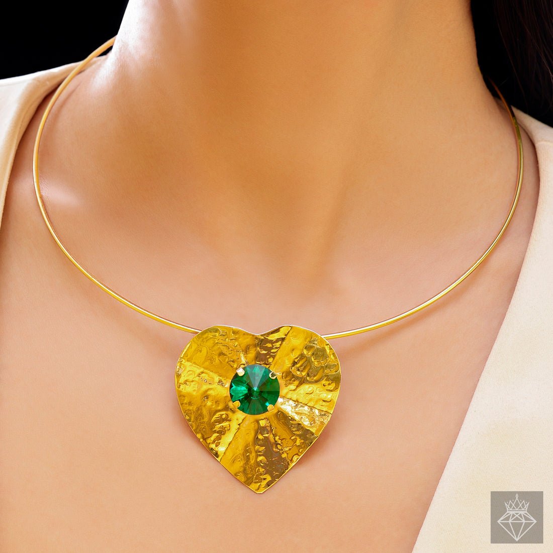 Anti-Tarnish Golden Heart Hammered Necklace With Emerald Crystal By PRAO