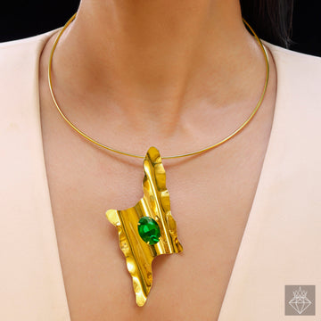 Anti-Tarnish Golden Thunderbolt Emerald Necklace By PRAO