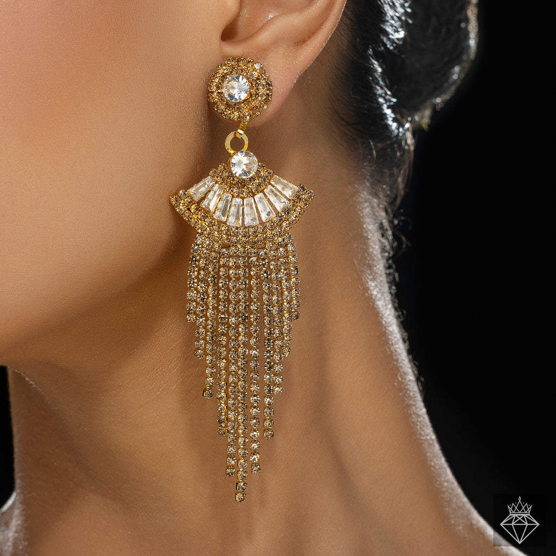 PRAO Anti-Tarnish Crystal Danglers✨
