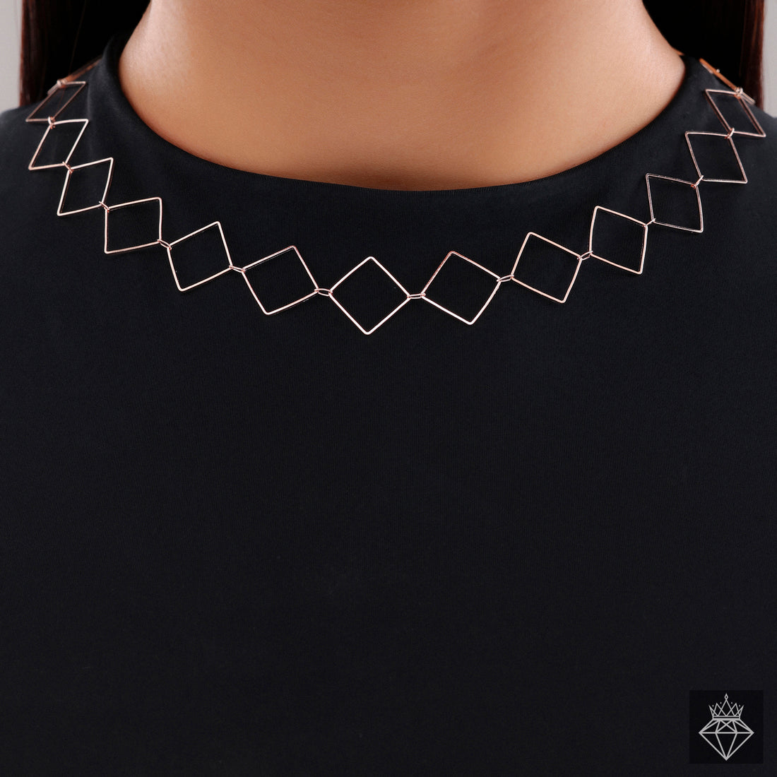 PRAO Vogue: Rose Gold Geometric Necklace