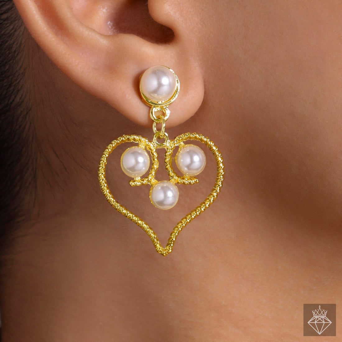 Anti-Tarnish Sweetheart Pearl Drop Earrings✨By PRAO