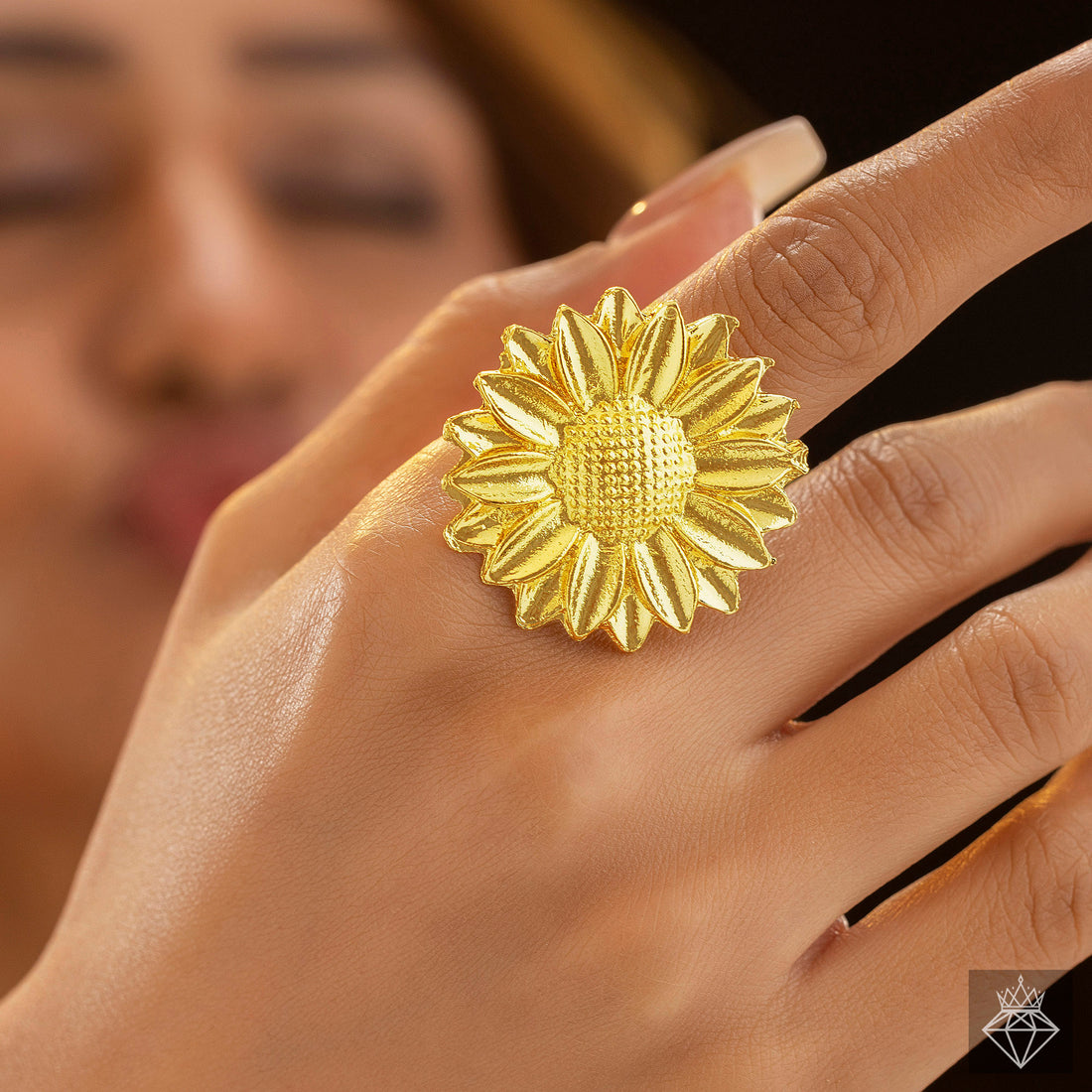 PRAO Anti-Tarnish Golden Flower Ring✨