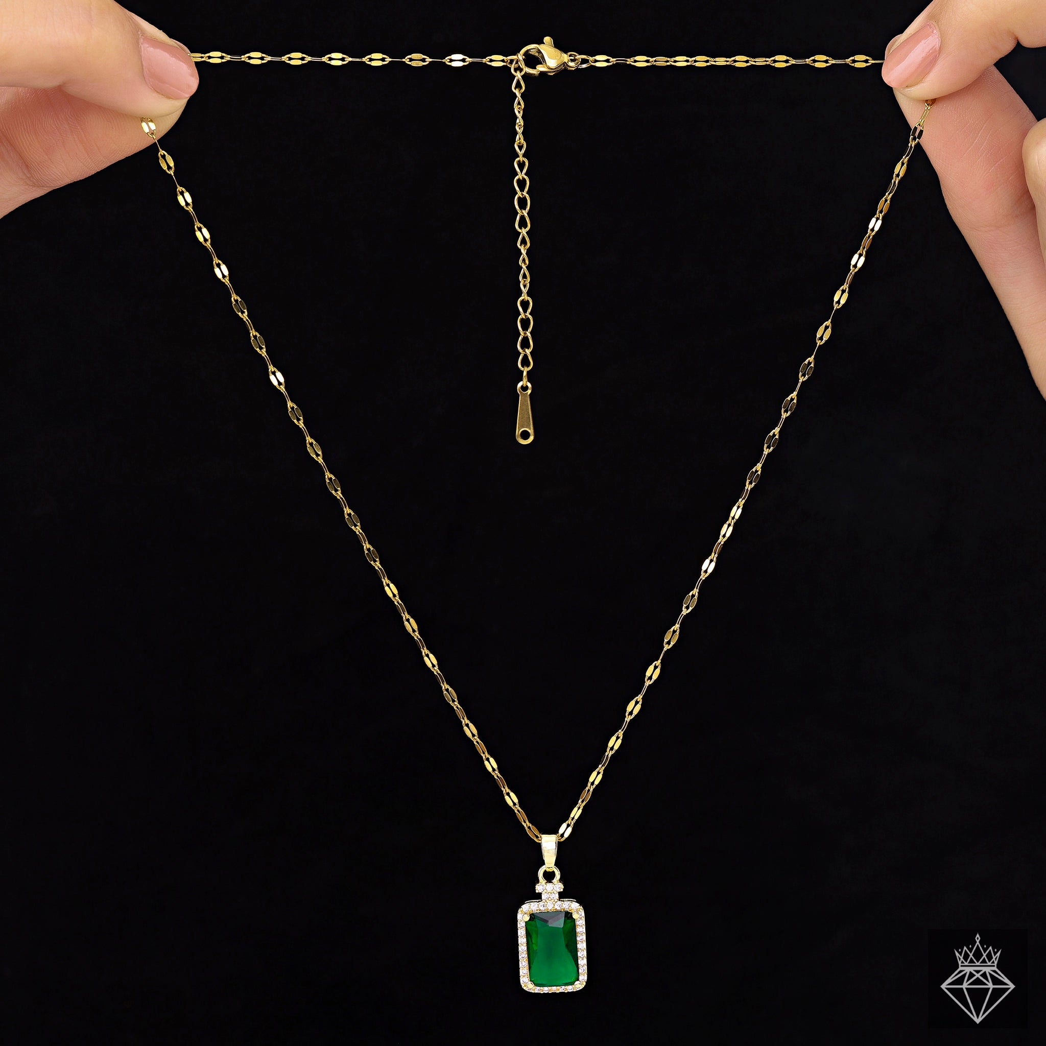 Anti-Tarnish Emerald Pendant Necklace✨By PRAO