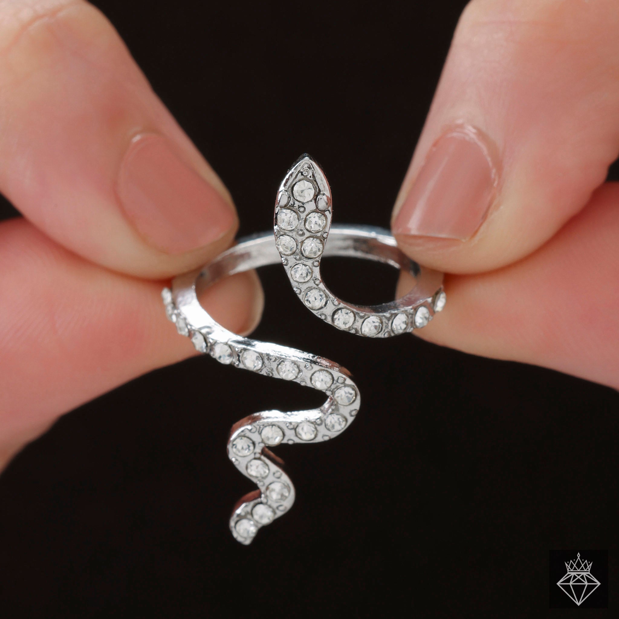 PRAO Crystal Studded Snake Ring (Adjustable Size)