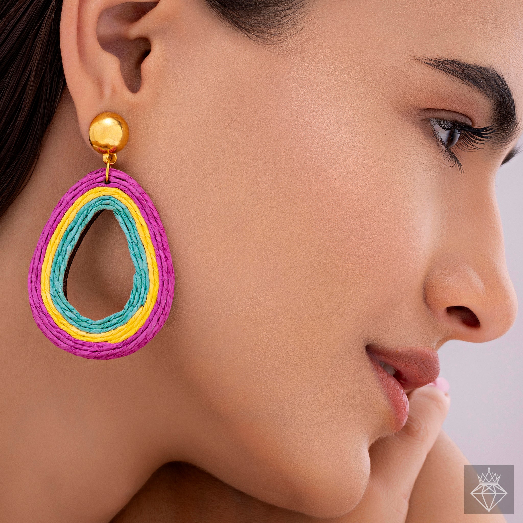 PRAO Multicolour Raffia Danglers