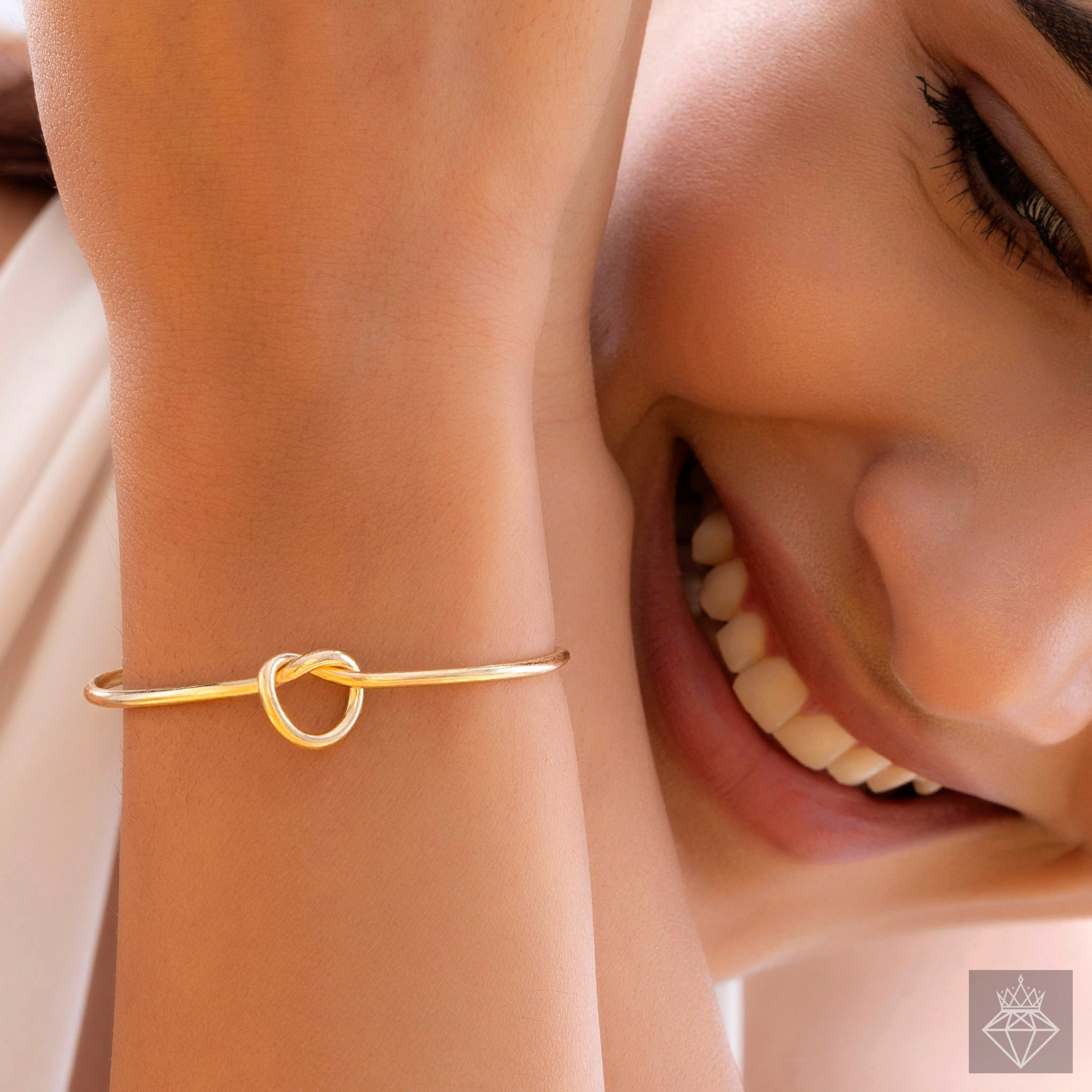 18K Gold Plated Anti-Tarnish Openable Heart Bangle Bracelet By PRAO