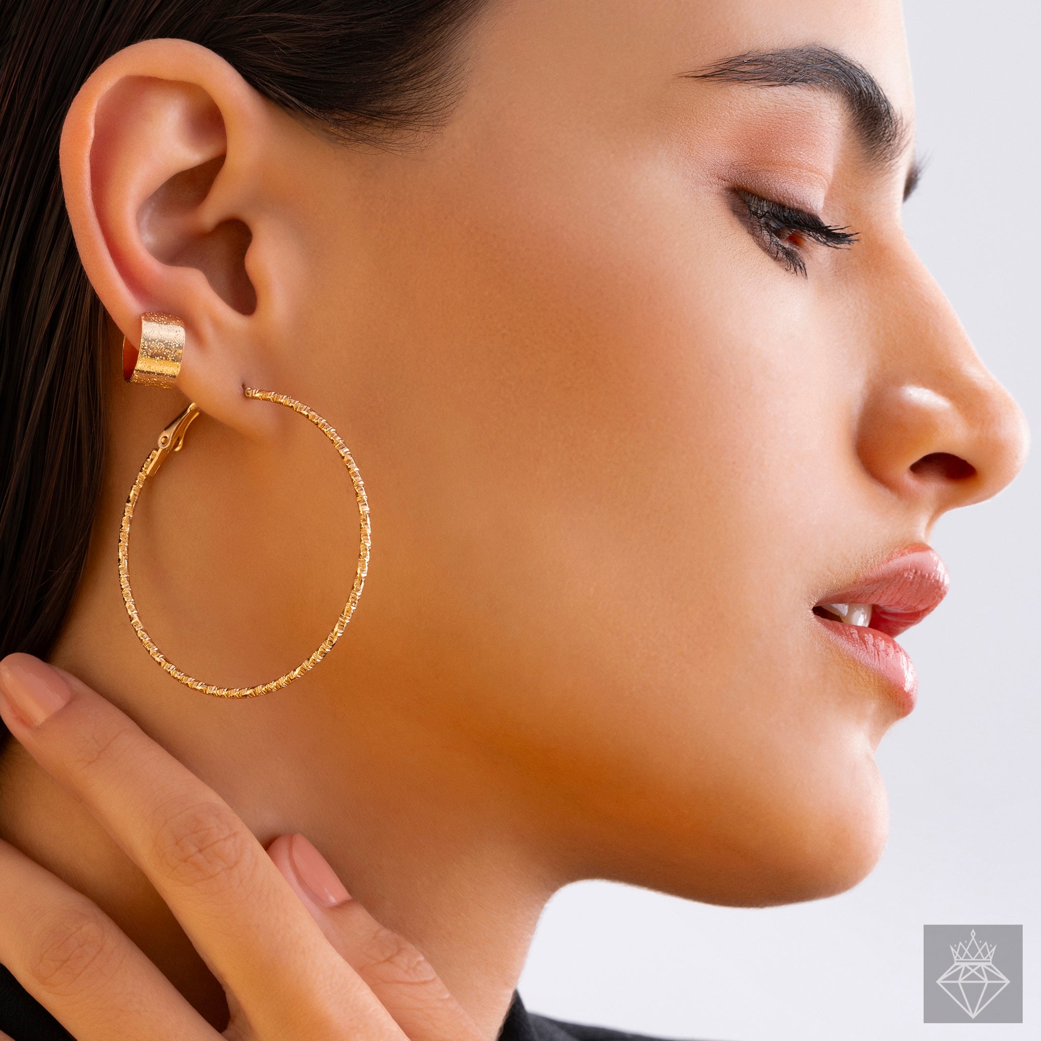 Anti-Tarnish Golden Hoops With Ear Cuff By PRAO