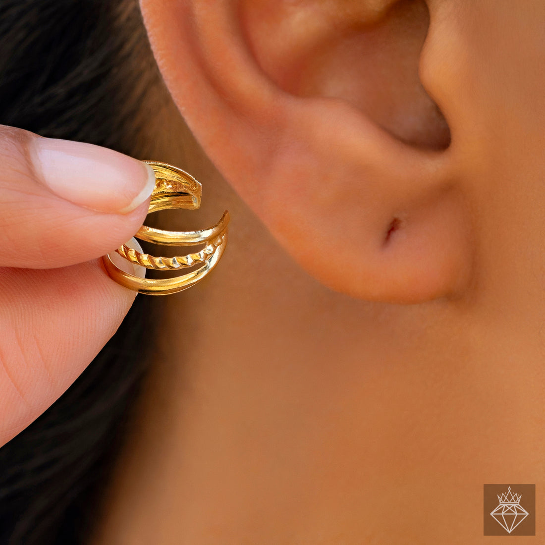 Anti-Tarnish Golden Hoops With Ear Cuff ✨