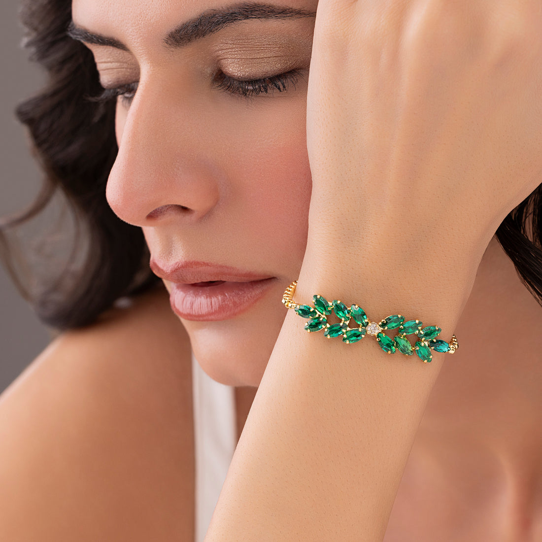 PRAO Anti-Tarnish Marquise Crystal Leafy-Style Chain Bracelet