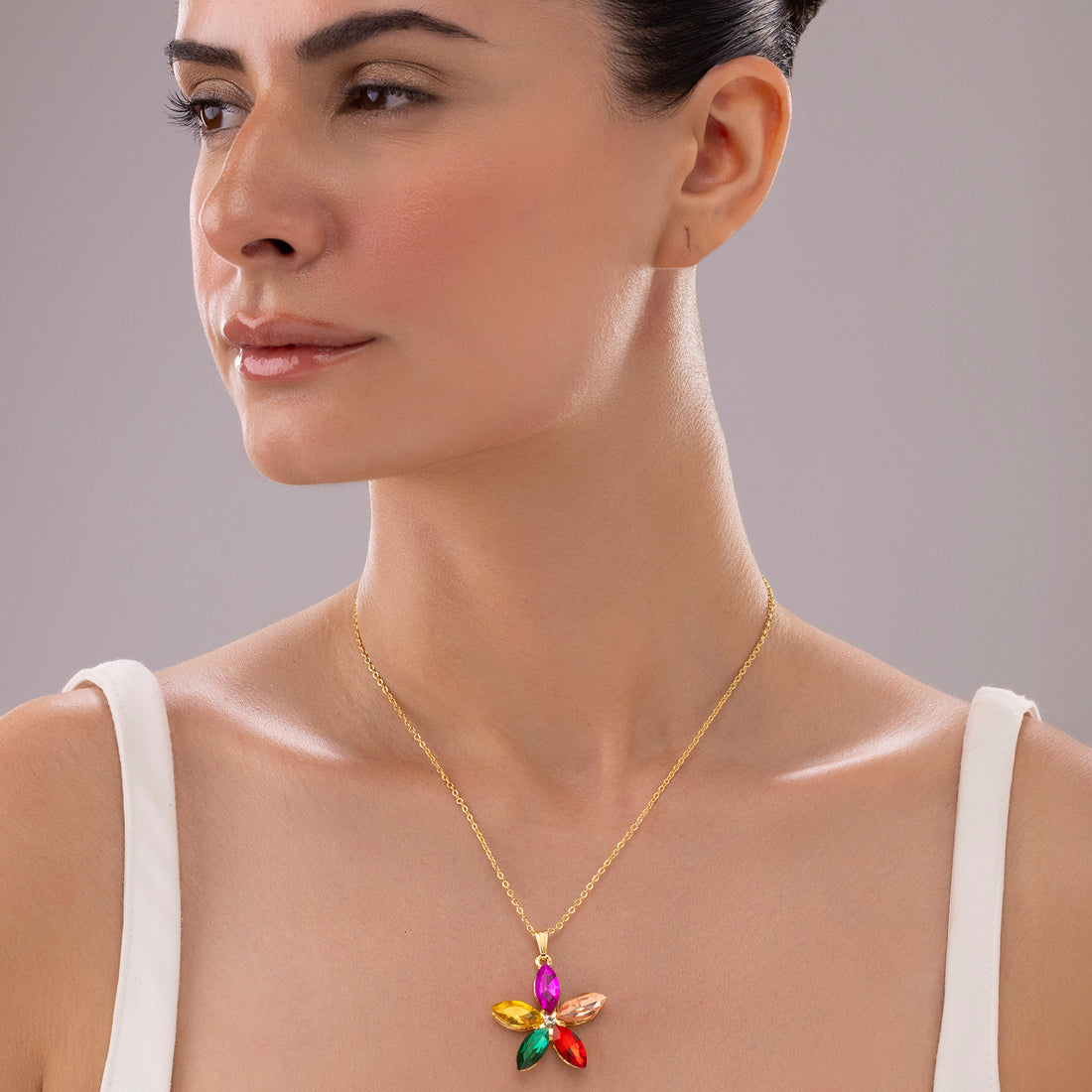 PRAO Anti-Tarnish Multicolor Crystal Flower Pendant Necklace
