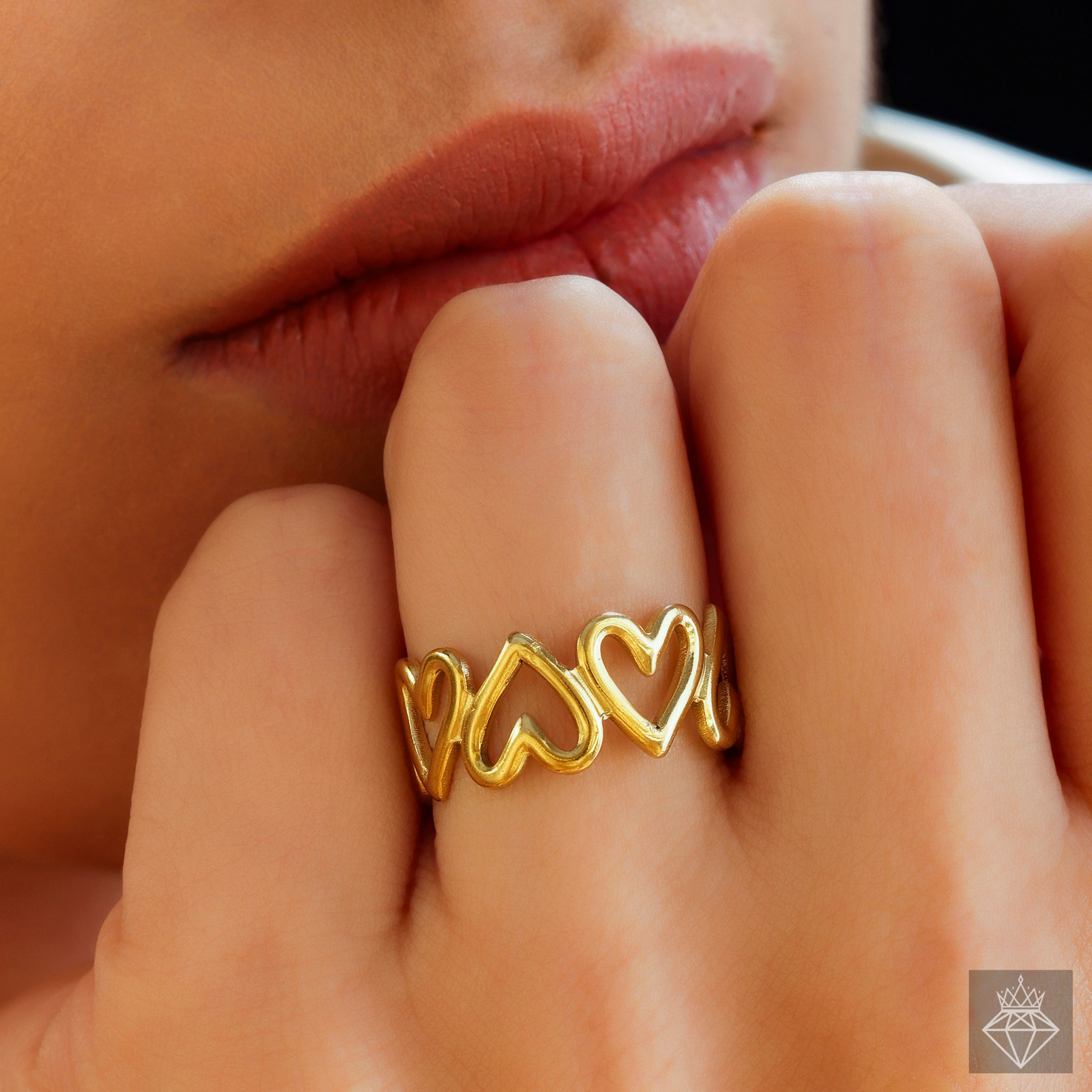 Anti-Tarnish Bold & Gold Heart Ring By PRAO (Adjustable Size)