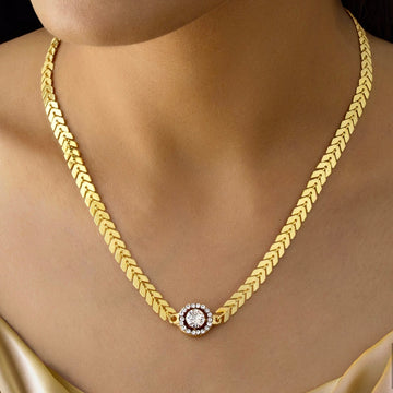 PRAO Necklace Anti-Tarnish Gold Plated Solitaire Pendant Set