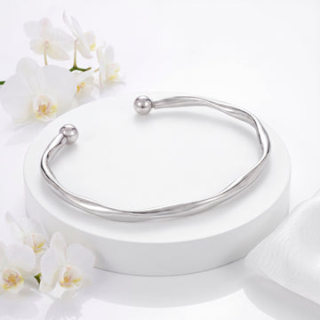 PRAO Bracelet Anti-Tarnish Silver Thin Wavy Bangle (Adjustable Size)