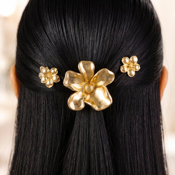 Prao Hair Claw Clip Anti-Tarnish Triple Flower