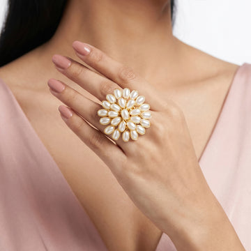 PRAO Ring Anti-Tarnish Flower With Faux Pearl Petals (Adjustable Size)