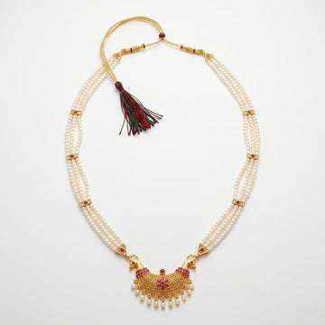 PRAO Necklace Anti-Tarnish Crescent Pearl