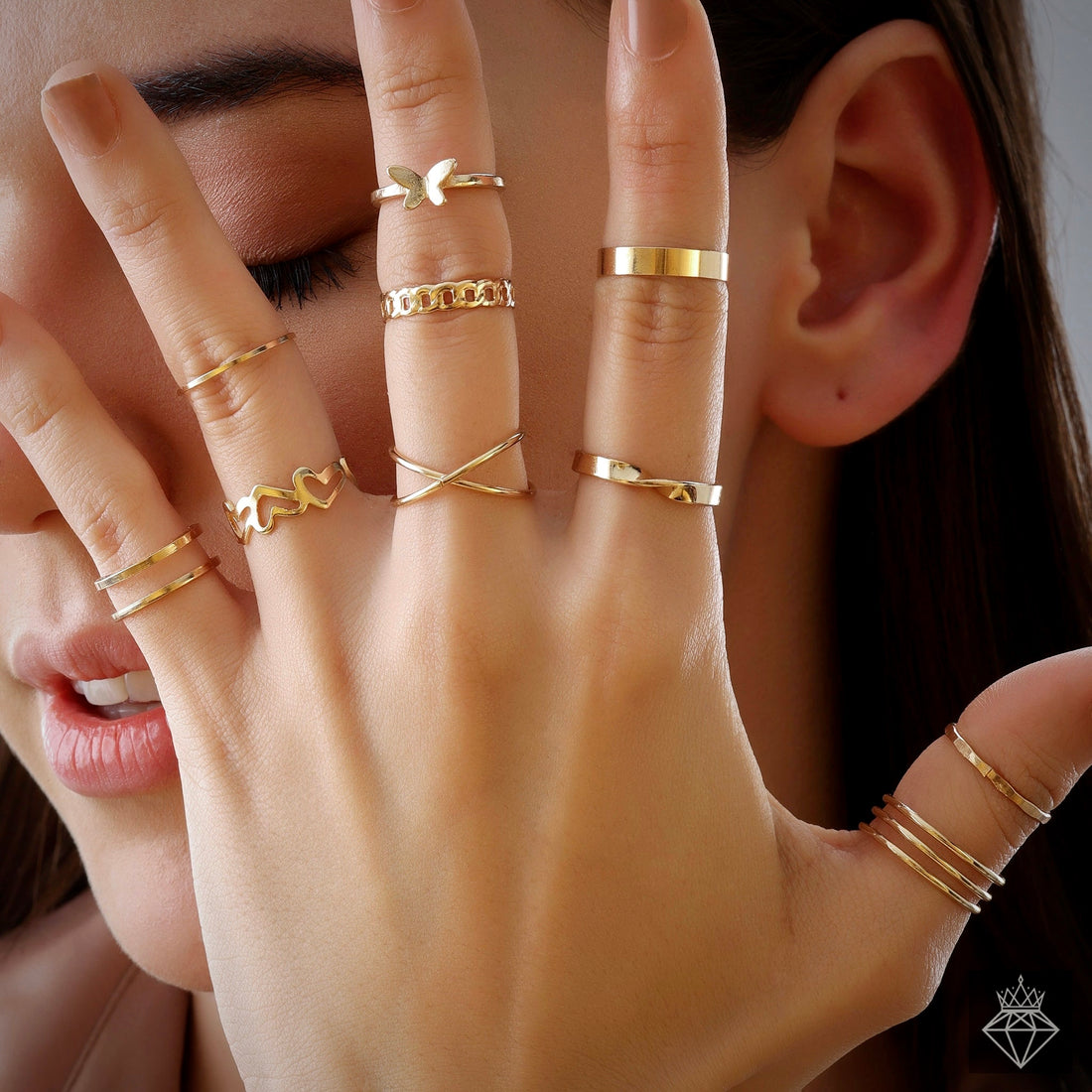 10 High Fashion Dazzling Gold Rings By PRAO