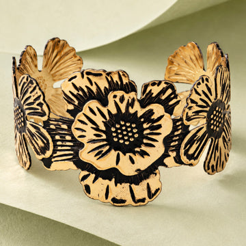 PRAO Bracelet Anti-Tarnish Black Floral Sculpted Cuff (Adjustable Size)