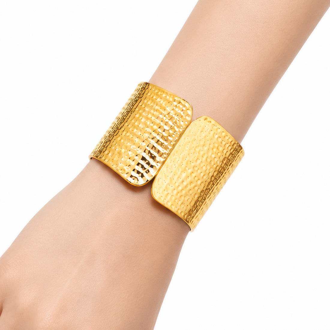 PRAO Bracelet Anti-Tarnish Wide Hammered Metal Cuff (Adjustable Size)